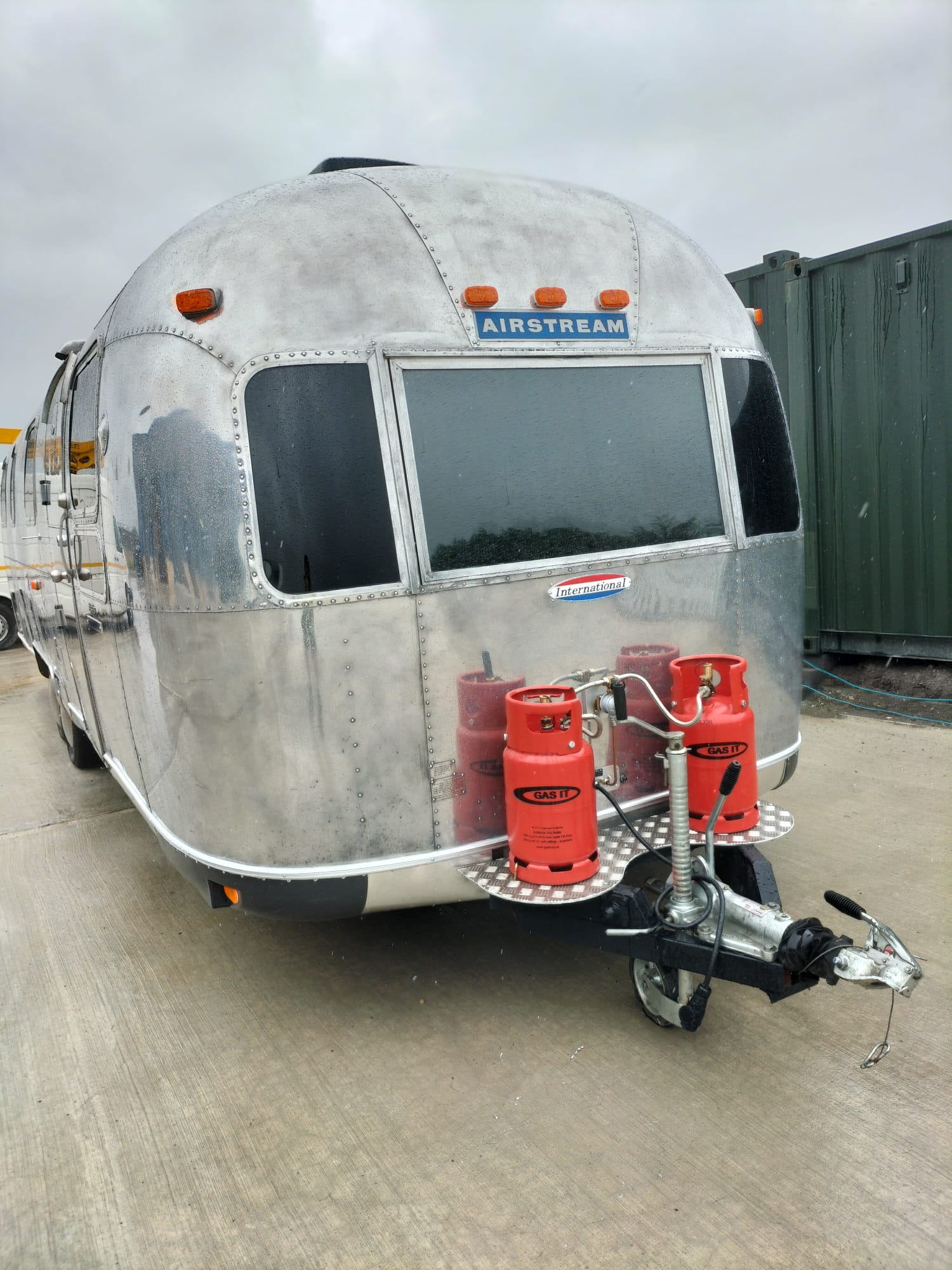 1974 Airstream Caravan Project